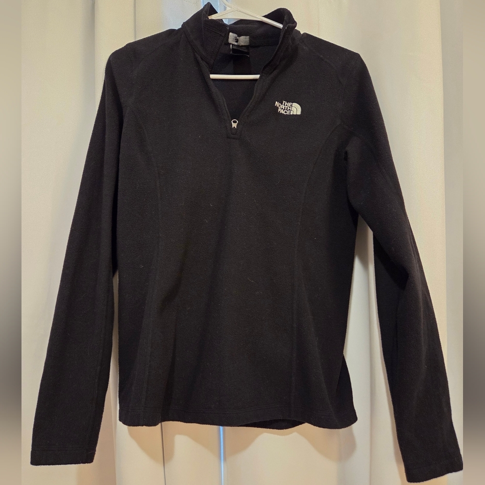 The North Face Women's Black Quarter-Zip Sweatshirt